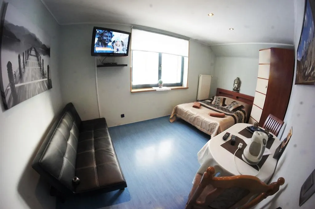 Willa Goral Goralska Osada Domki Apartamenty Pokoje كارباش منزل للإقامة
